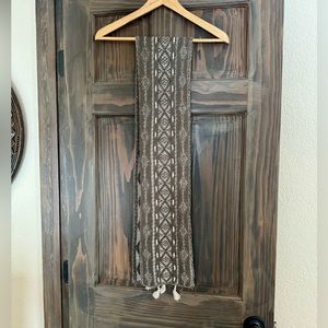 Smartwool brown gray white tassel wool scarf